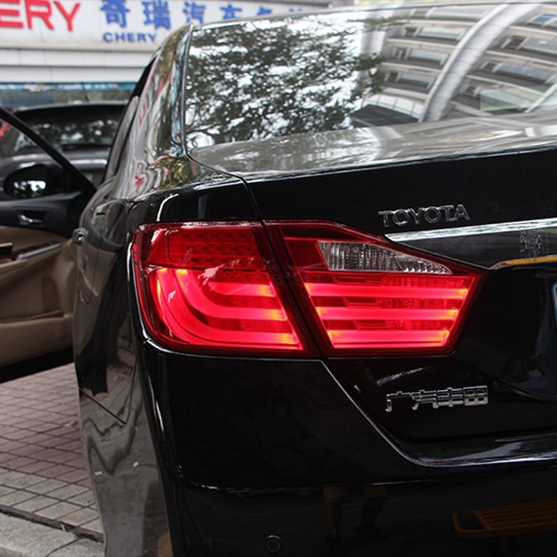 Hireno Tail Lamp for Toyota Camry Model 2012-2014 - Image 2