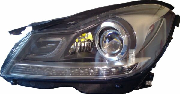 Mercedes Benz W204 Facelift C63 Full Conversion Body Kit C Class sedan 07-14 - Image 8